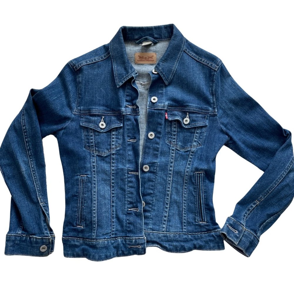 LEVI'S || Classic blue denim jean trucker jacket - Size S Petite - Picture 1 of 6